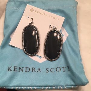 Kendra Scott Danielle Earrings